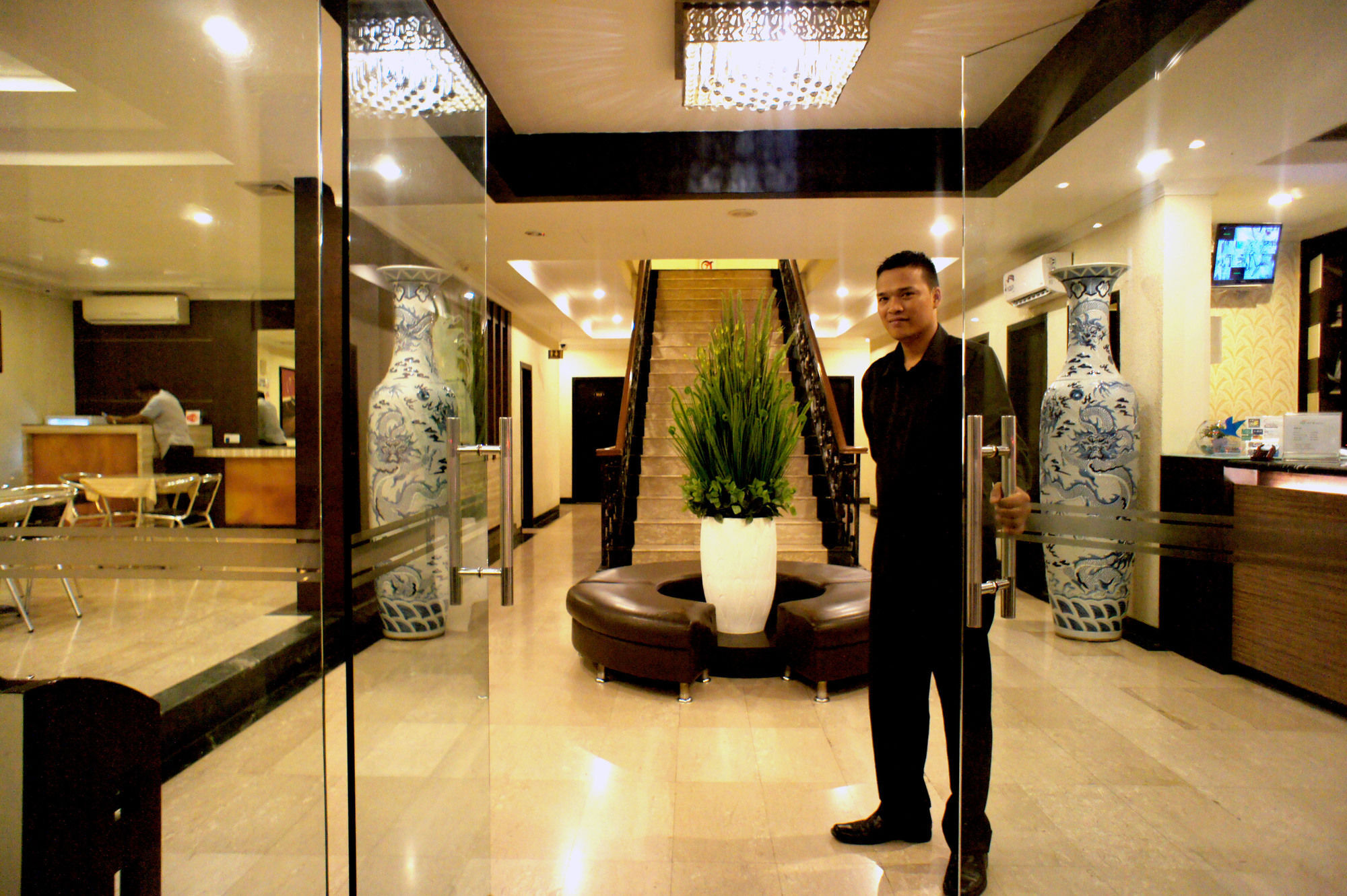 Sky View Hotel Managed By Os Batam Exteriér fotografie